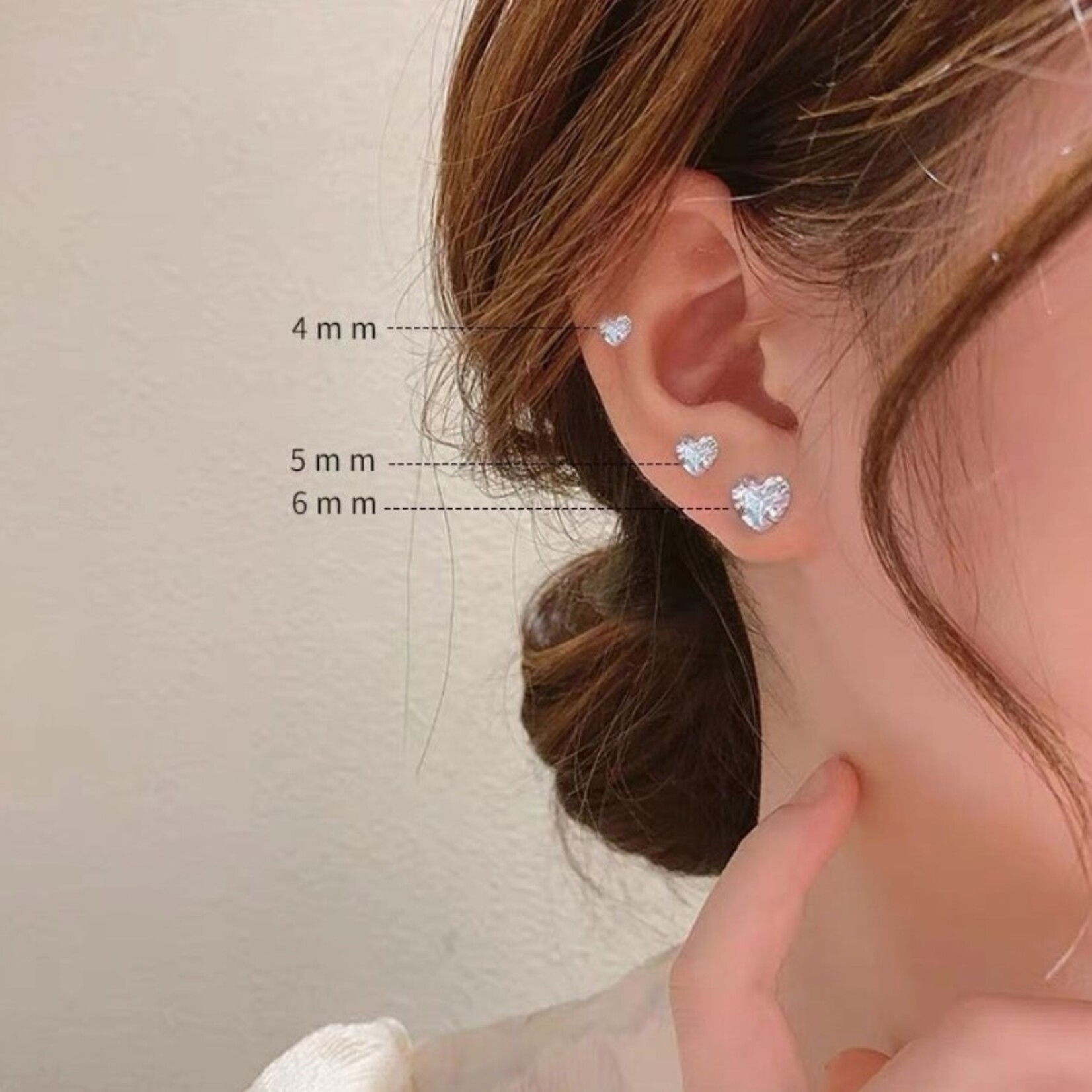 Happyzzzsu Heart Diamond Stud Earrings | Silver