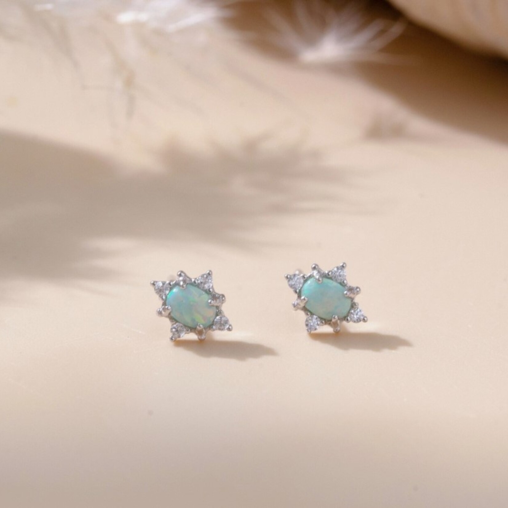 Happyzzzsu Opal Stud Earrings · Silver