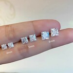Happyzzzsu Square Diamond Stud Earrings · Silver ·