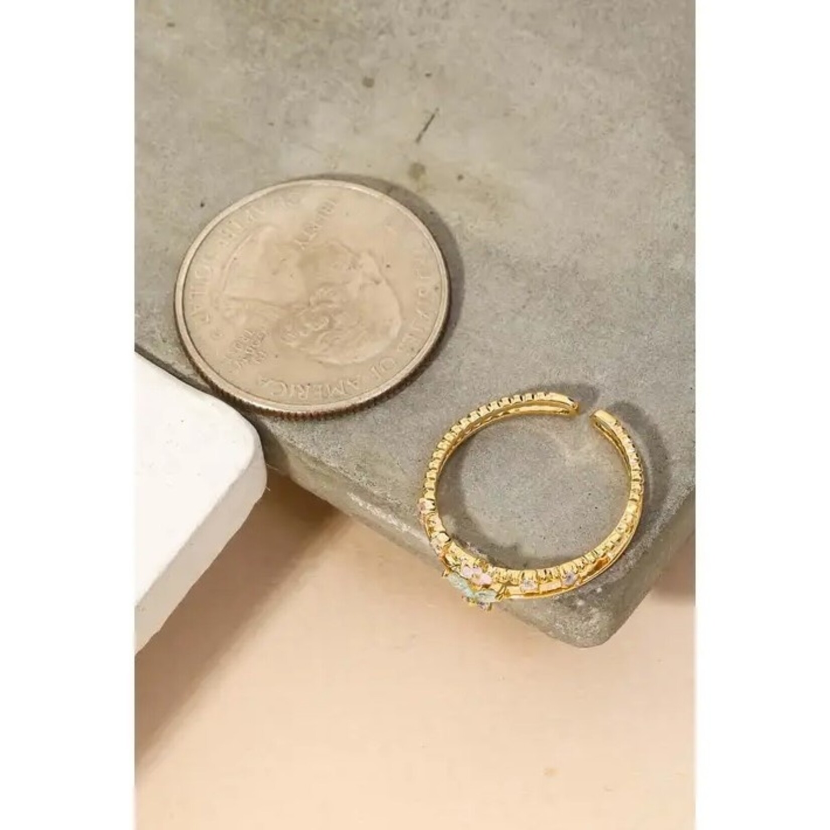 Double Line Rhinestone Fashion Ring · Gold