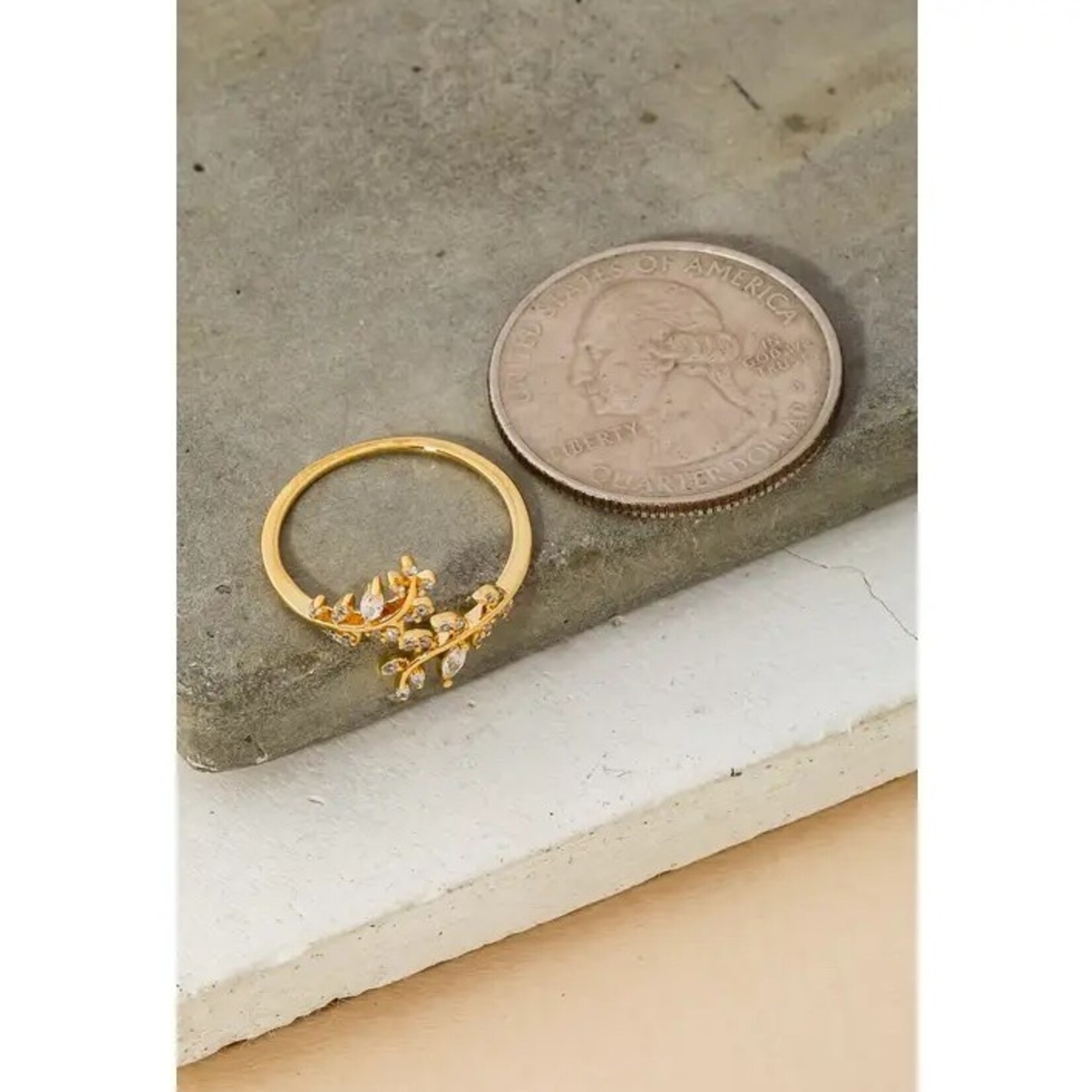 Jeweled Vine Ring · Silver