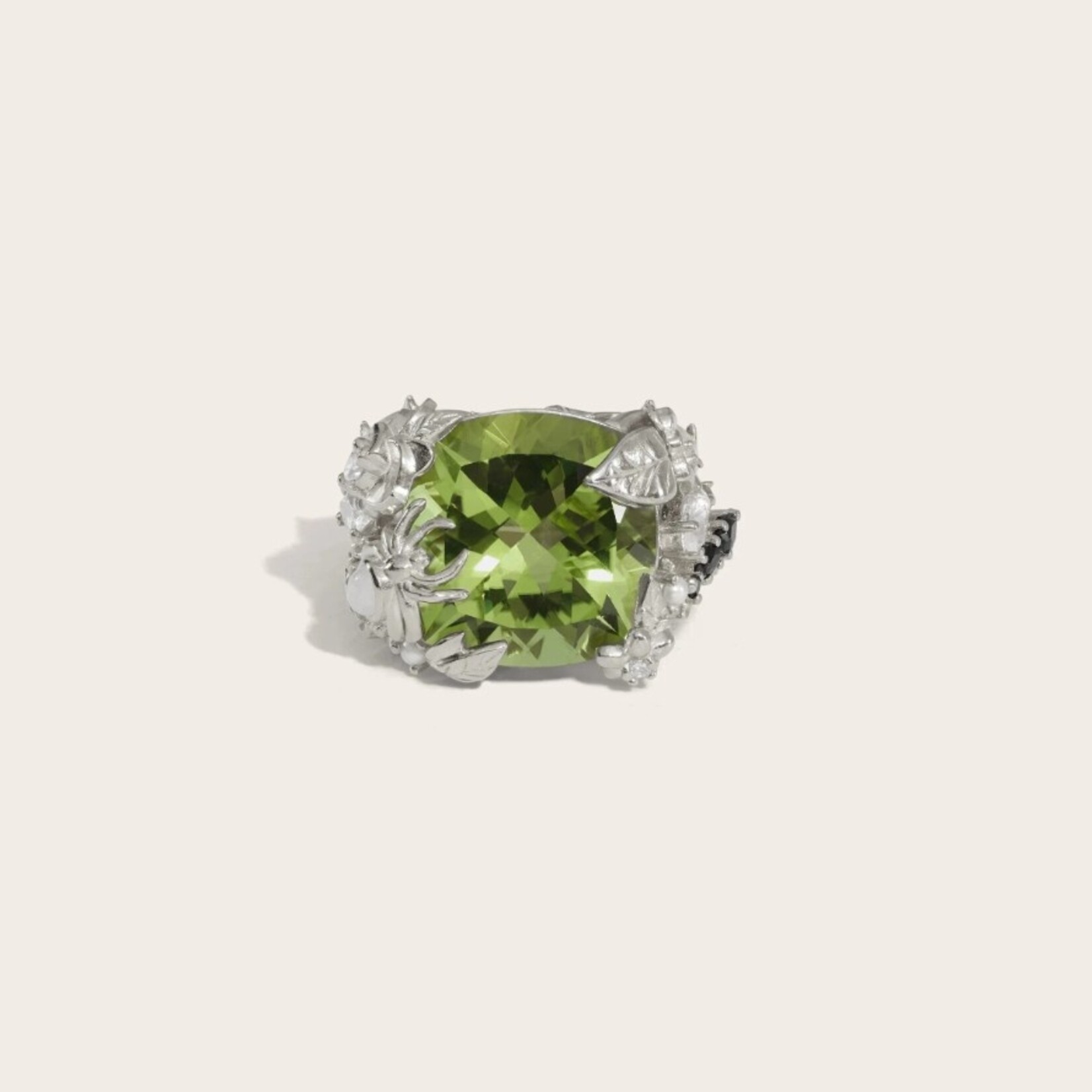 *Queen of the Fairies Statement Ring · Sterling Silver · 7
