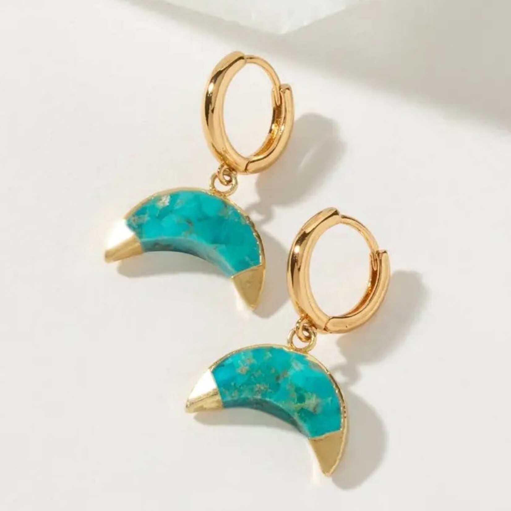 Crescent Horn Huggies · 14K Gold Plating ·