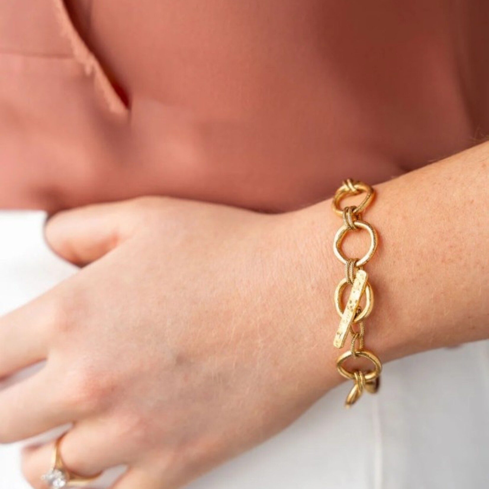 Loni Paul Jewelry Gold Sculpted Circle Bracelet