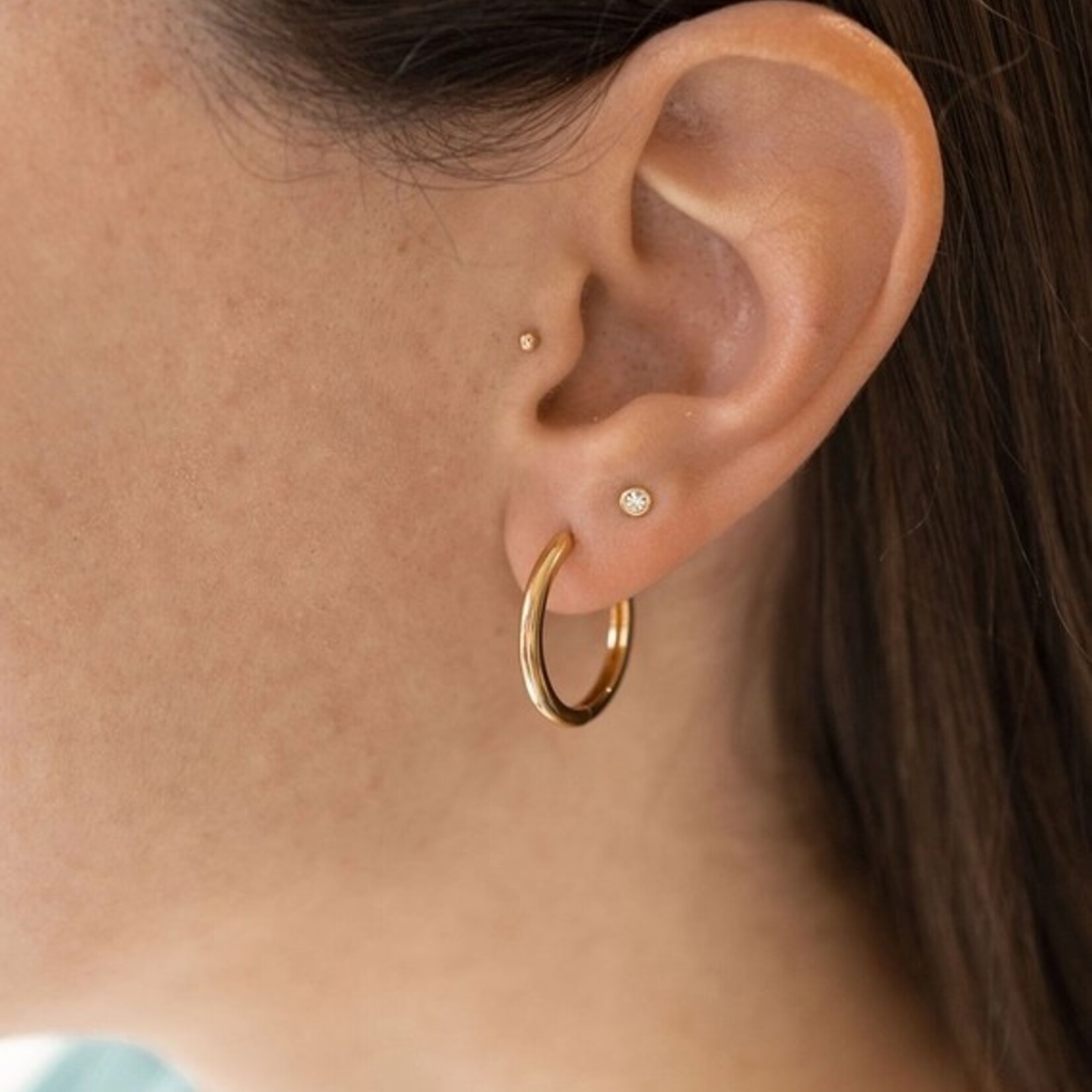 Medium Hoop Earrings · Gold