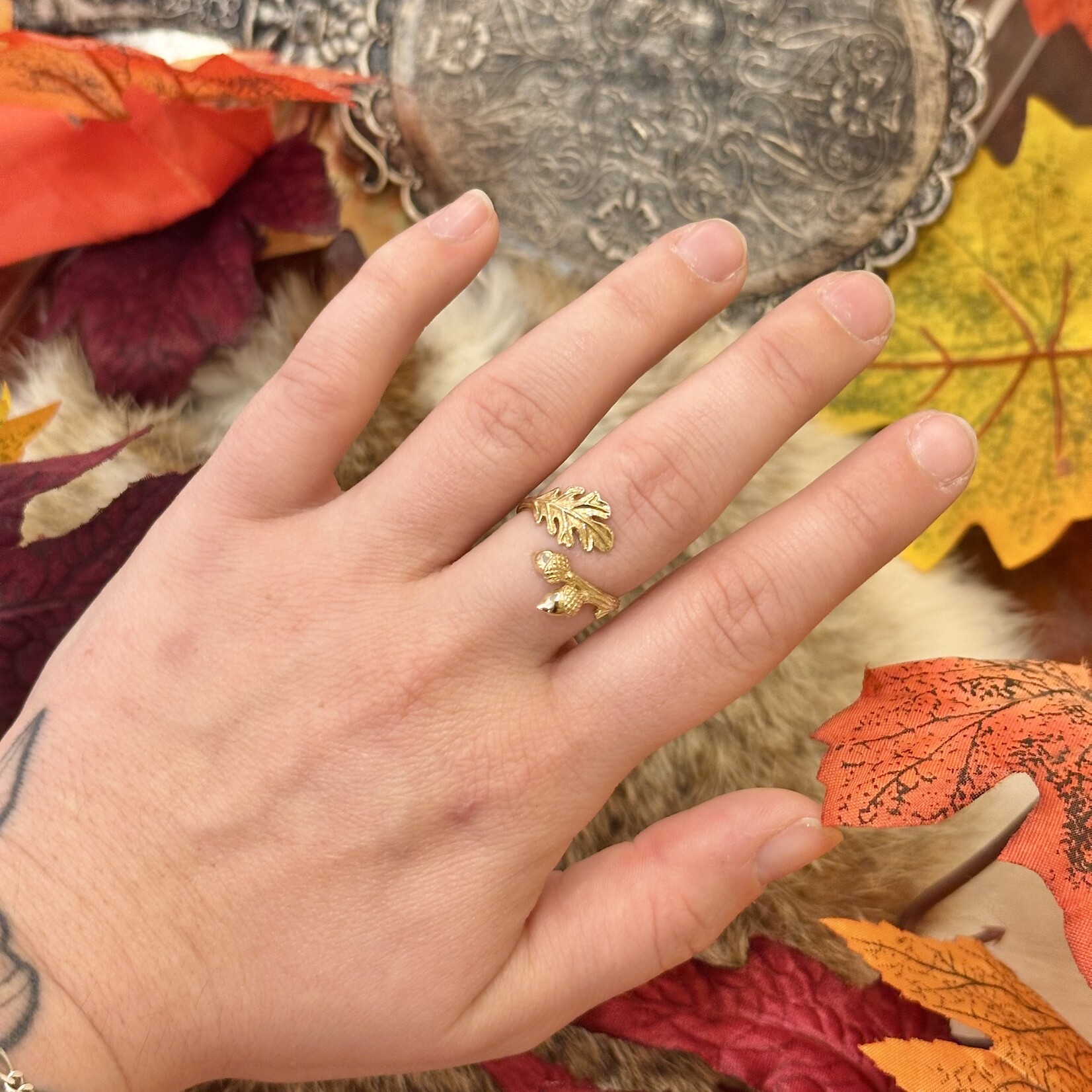 Oak & Acorn Ring · Bronze · Adjustable