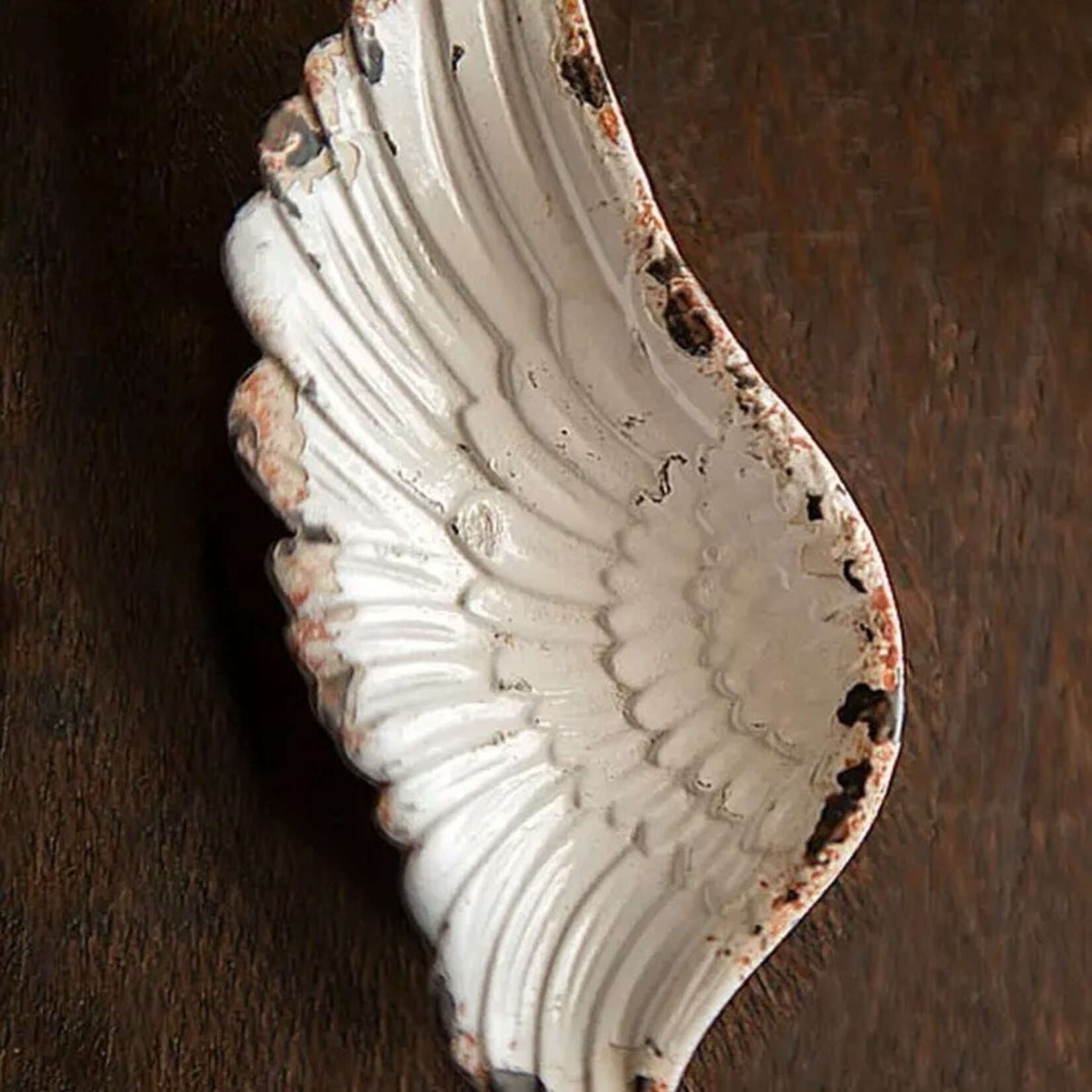 Vagabond Vintage Iron Wing Tray in Rustic White