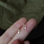 Happyzzzsu Moon Drop Earrings · Silver