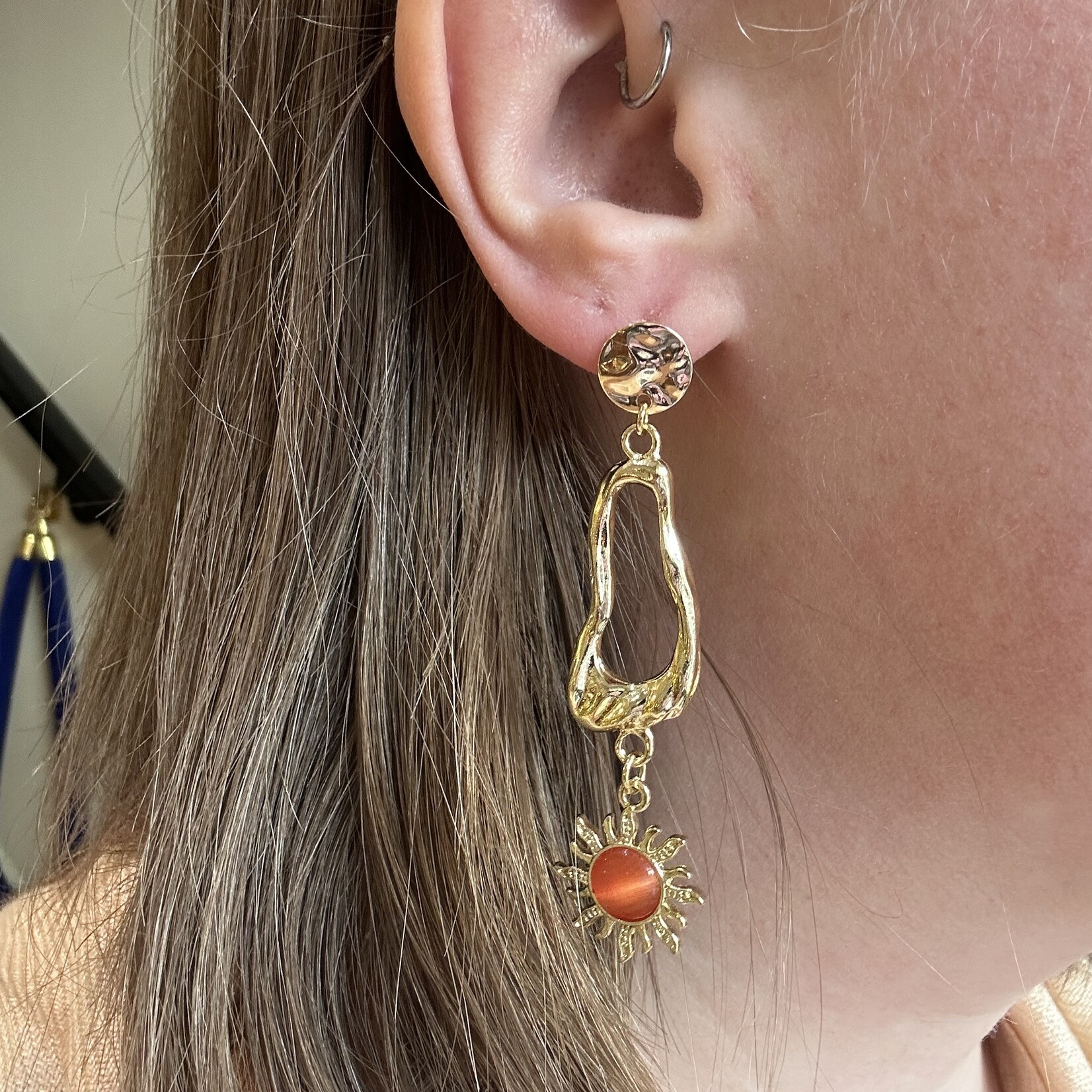 *Sunbeam Earrings · Gold