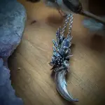 Coyote Claw w/Succulents Necklace · Silver