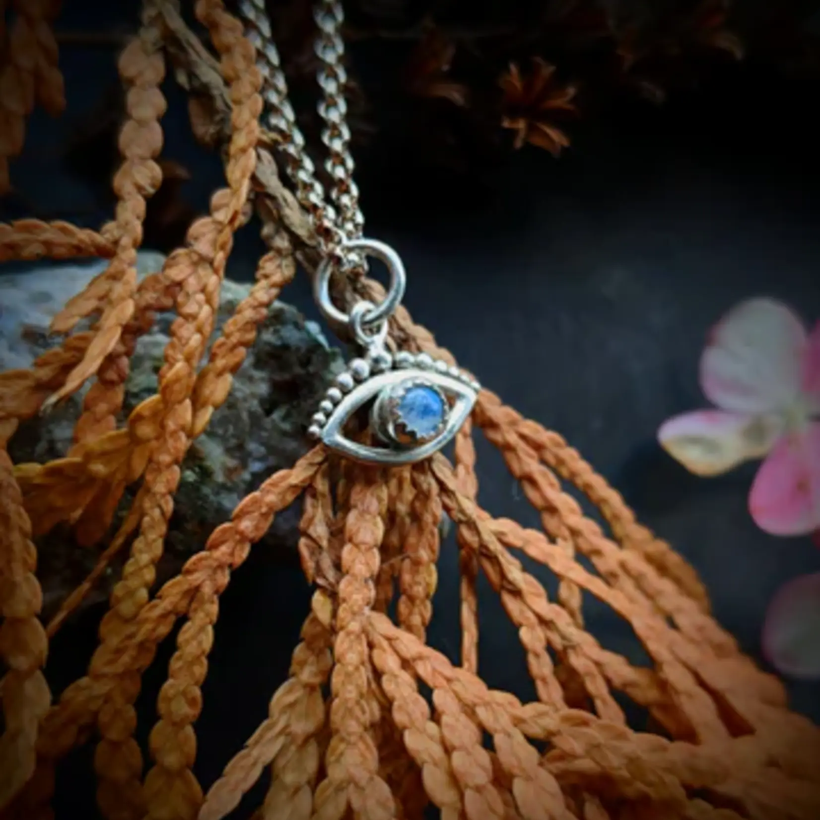 Protection Eye Necklace · Silver