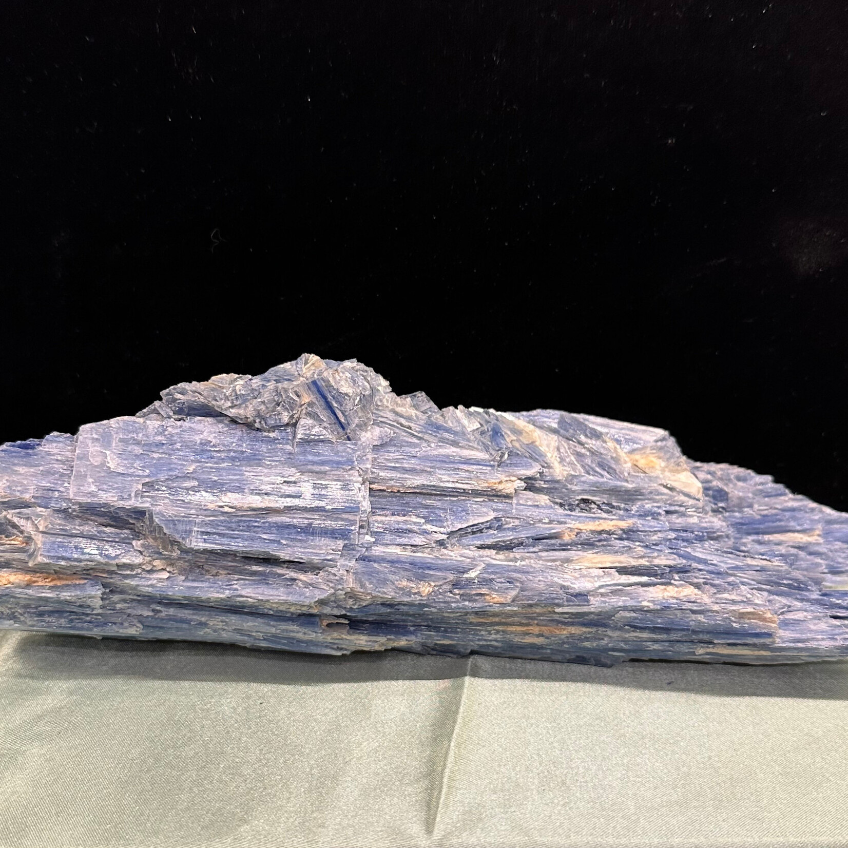 Aurora Mineral Corp. Blue Kyanite Fan | 2