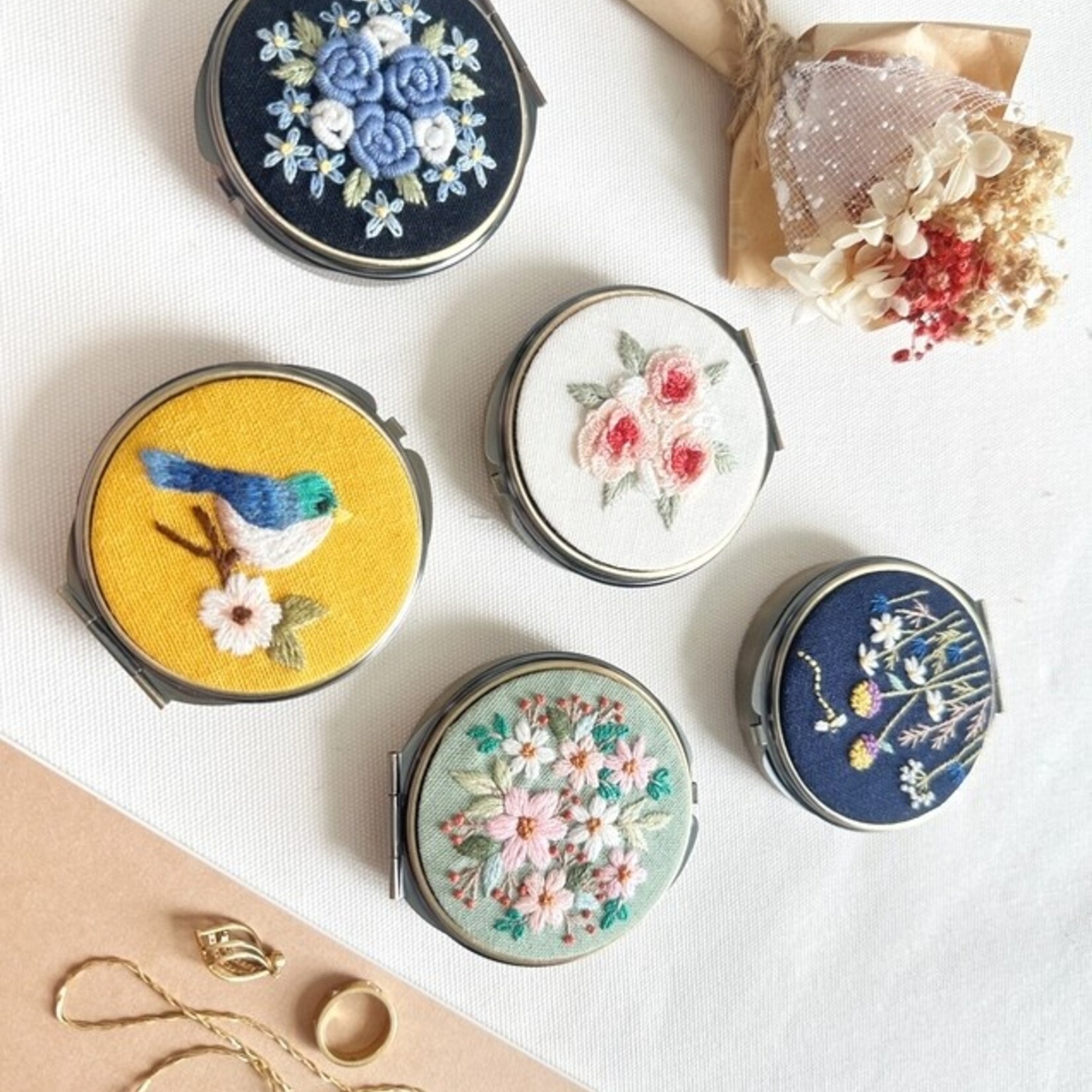 Quince Fables Floral Embroidered Round Jewelry Box with Mirror