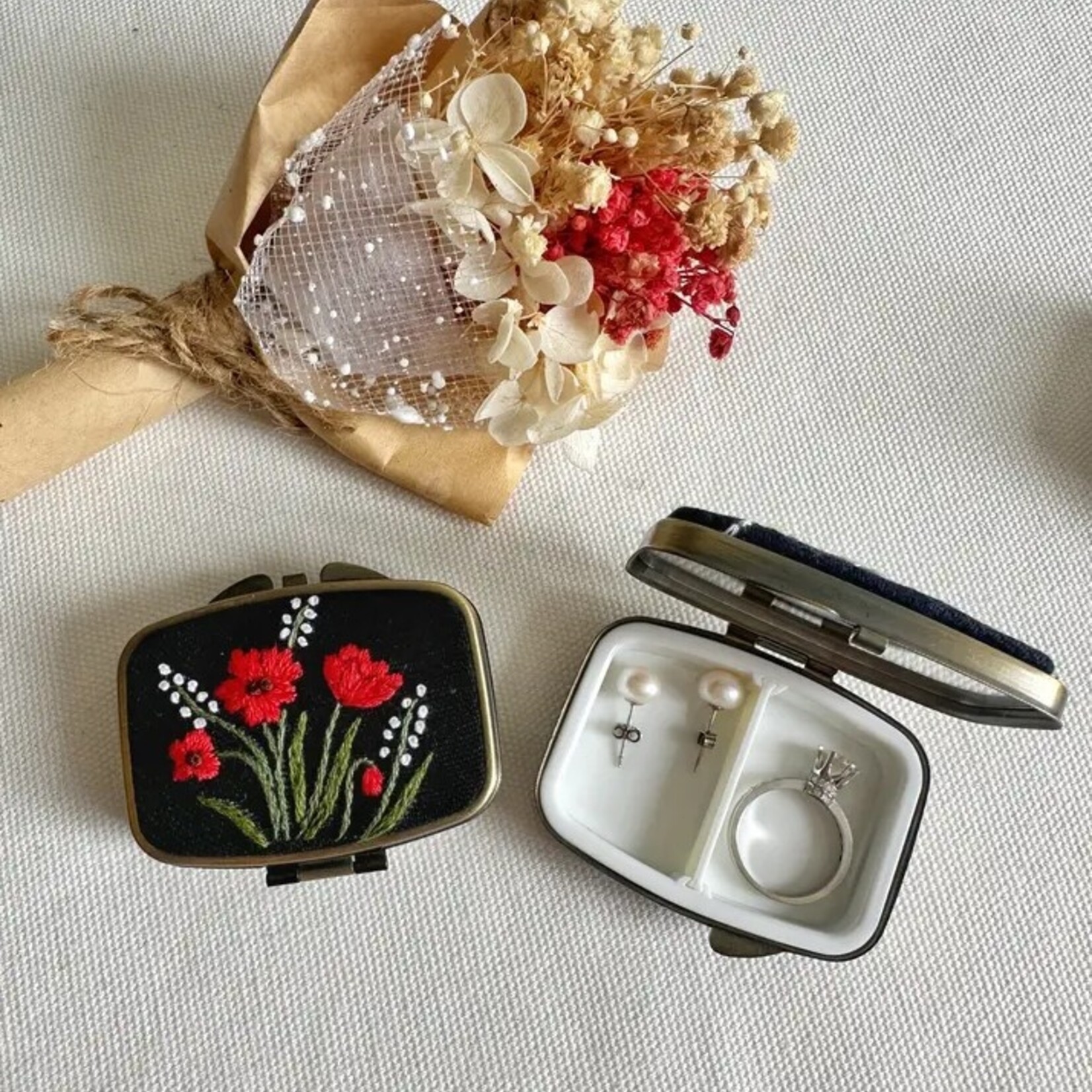 Quince Fables Floral Embroidered Rectangle Mini Jewelry Box with Mirror