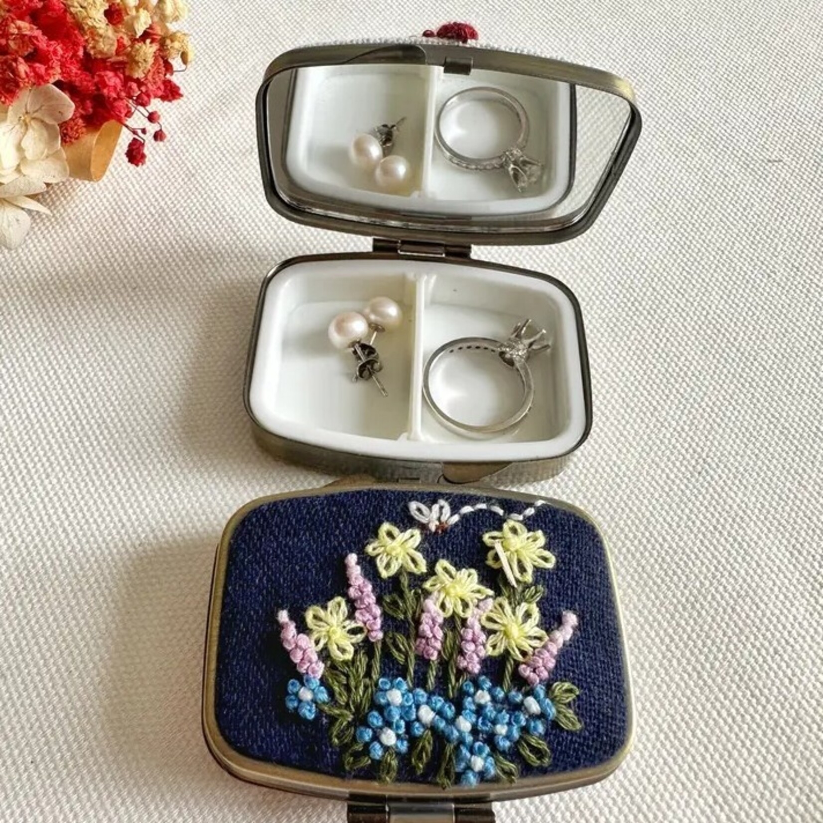 Quince Fables Floral Embroidered Rectangle Mini Jewelry Box with Mirror