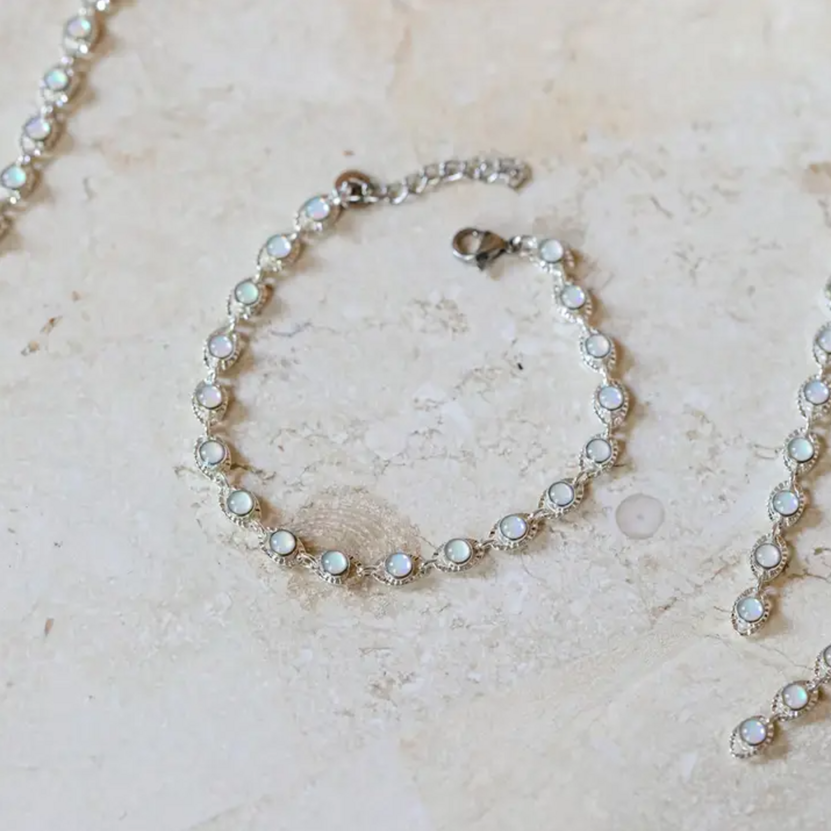 Glass Opal Chain Bracelet · Silver