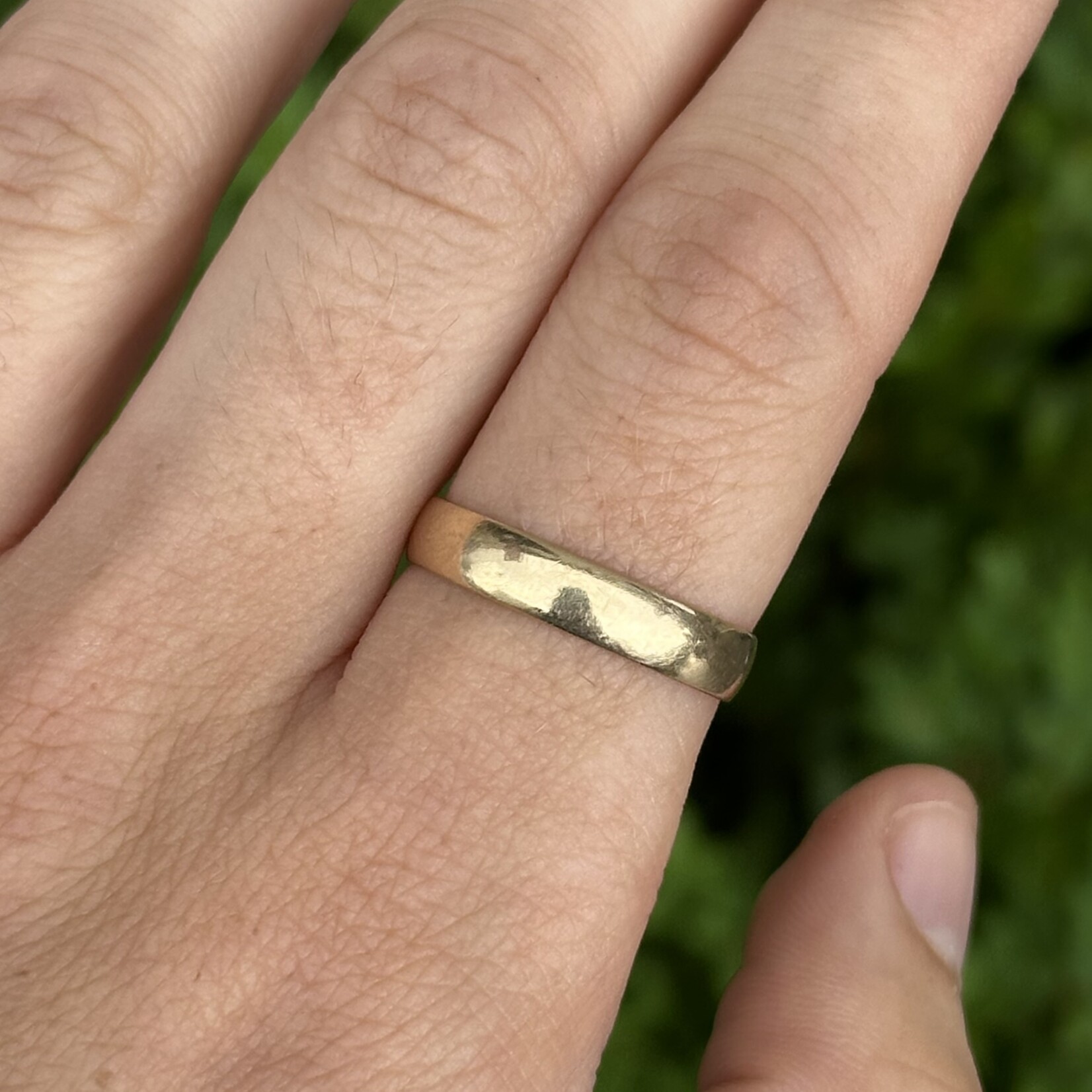 Gold Band | 10K Yellow Gold  | Size 8.75 | Estate