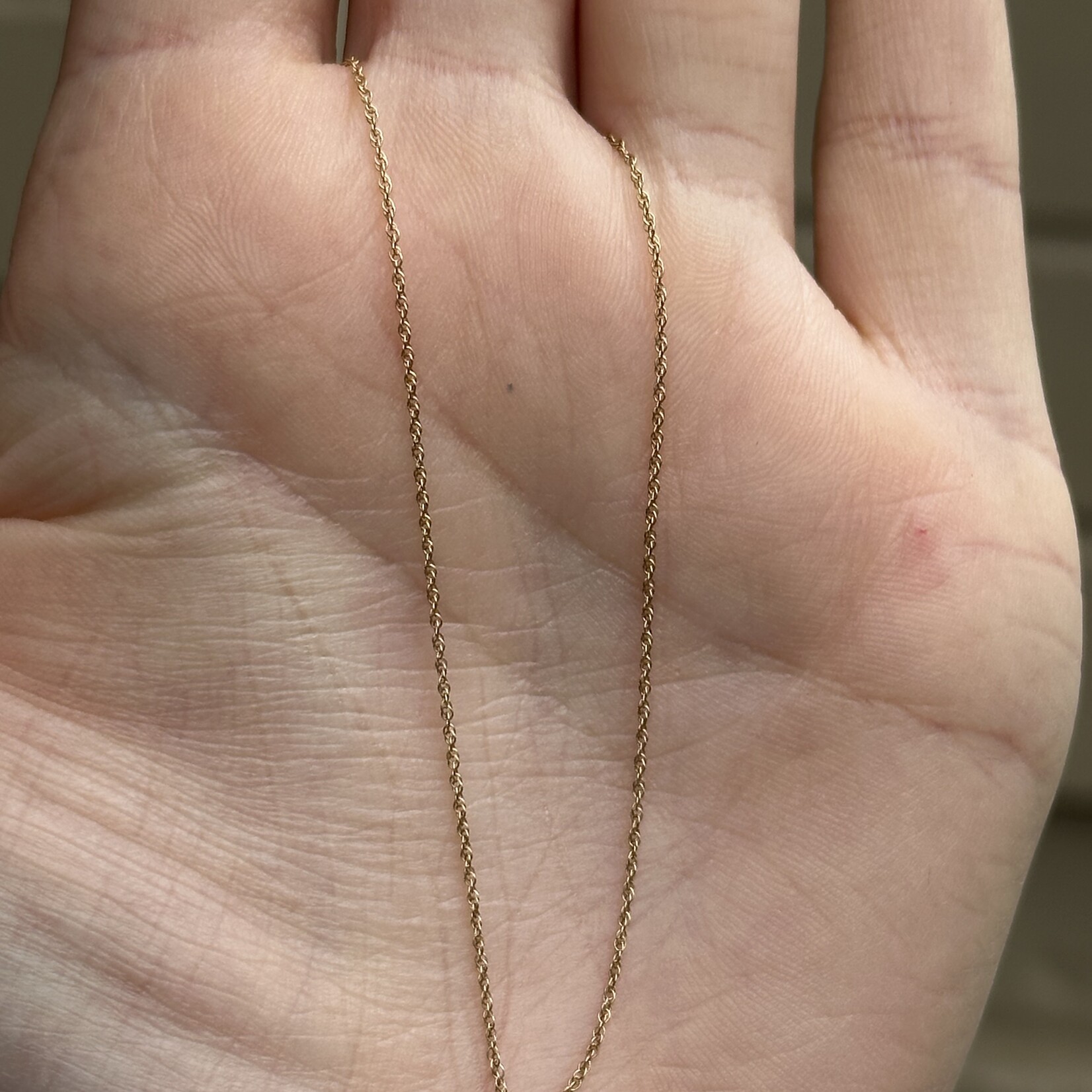 Thin Twist Chain |10K Yellow Gold  | 18" | Estate