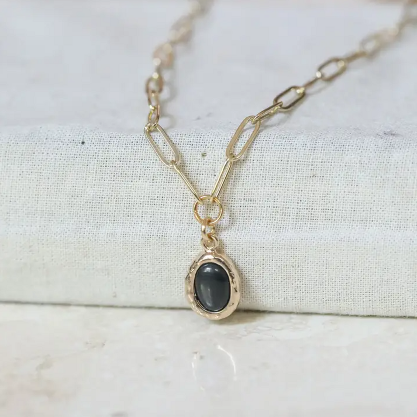 Heart of Stone Necklace · Gold