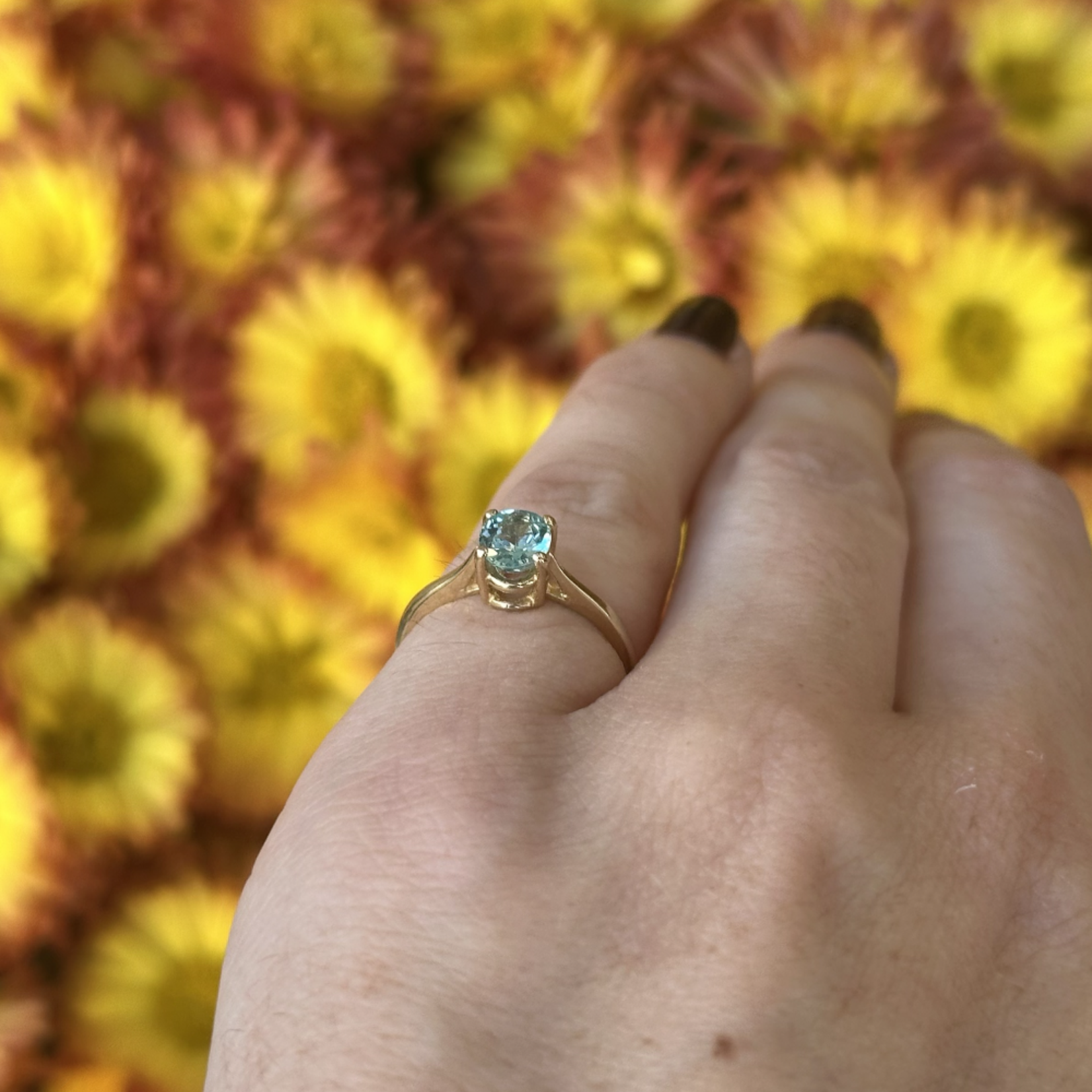 Blue Topaz 4-Prong Solitaire Ring | 14K Yellow Gold |  Size 3.5 | Estate
