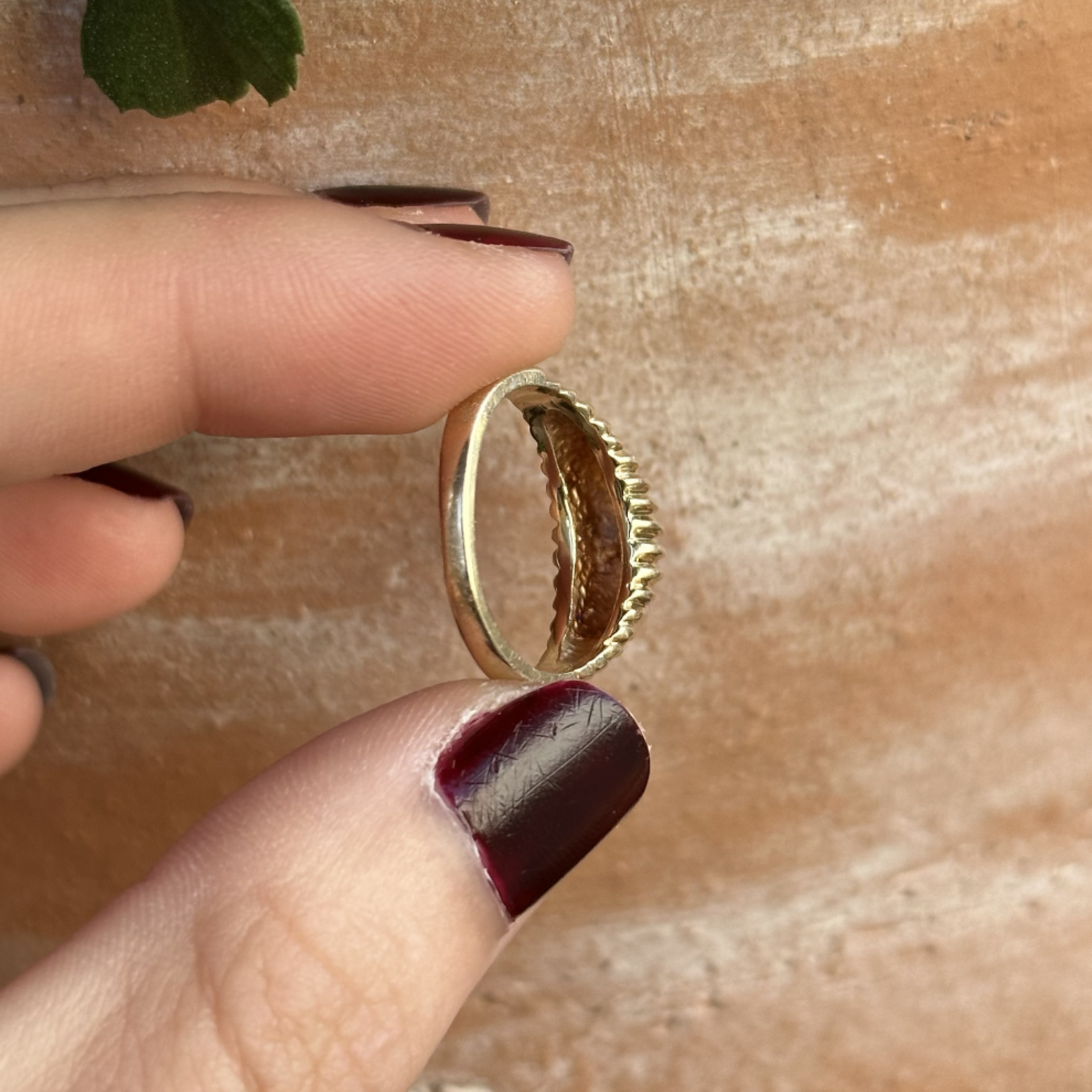 Scallop Ring | 14K Yellow Gold | Estate