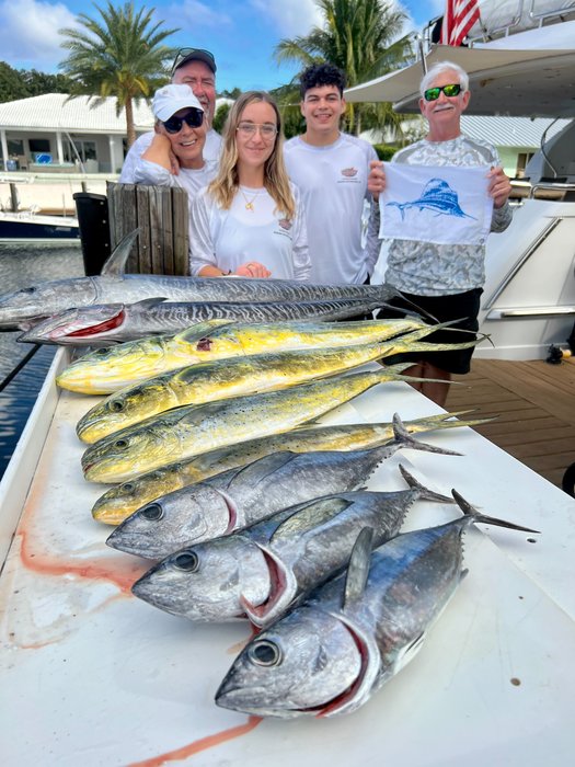 Lots of Good Eating Fish off Hillsboro Inlet!