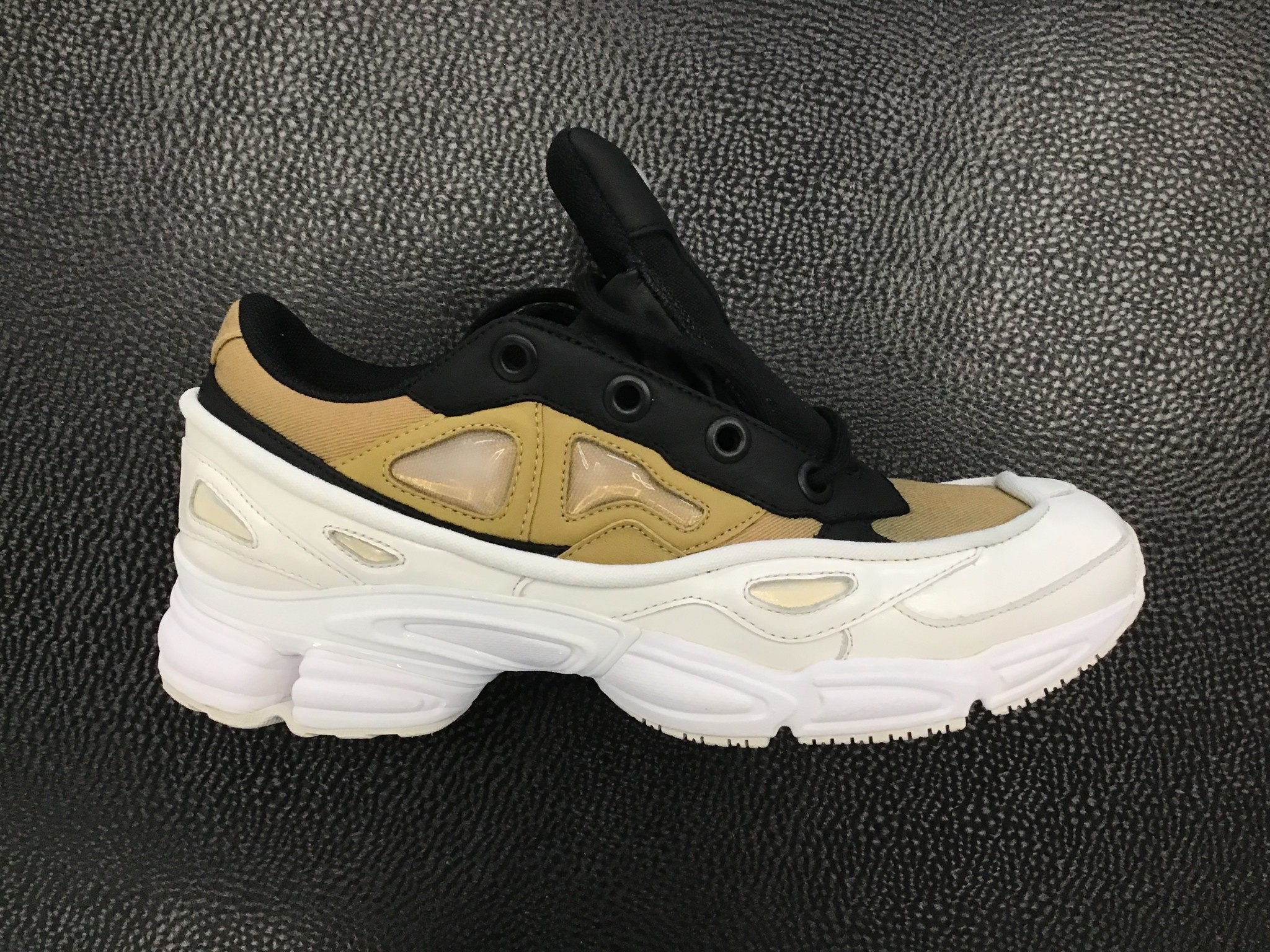 raf simons ozweego 11