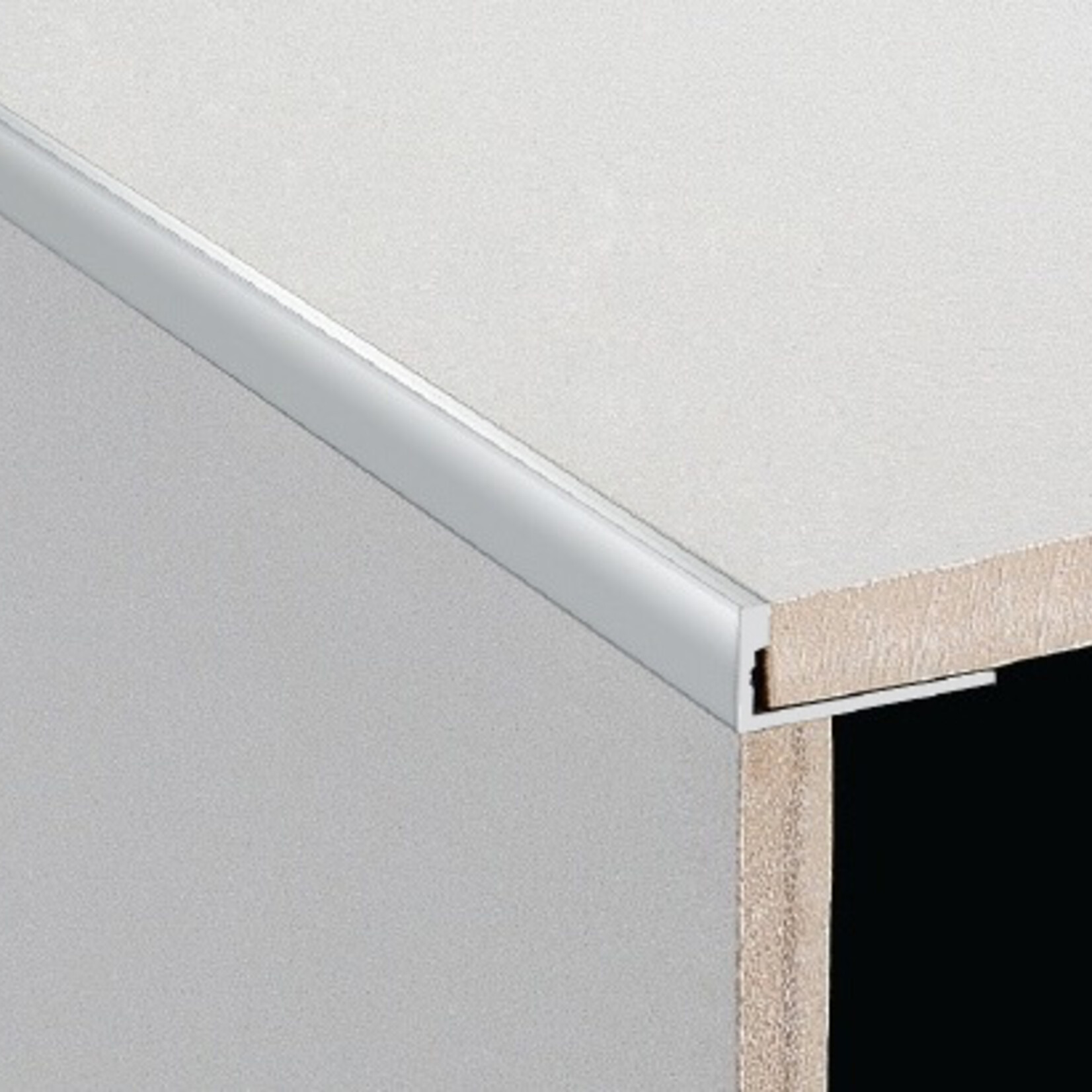 DTA 3 METRE ALUMINIUM ANGLE 8MM PLAIN