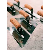 NELA Venetian Rhomboid Trowel 240/135x100mm