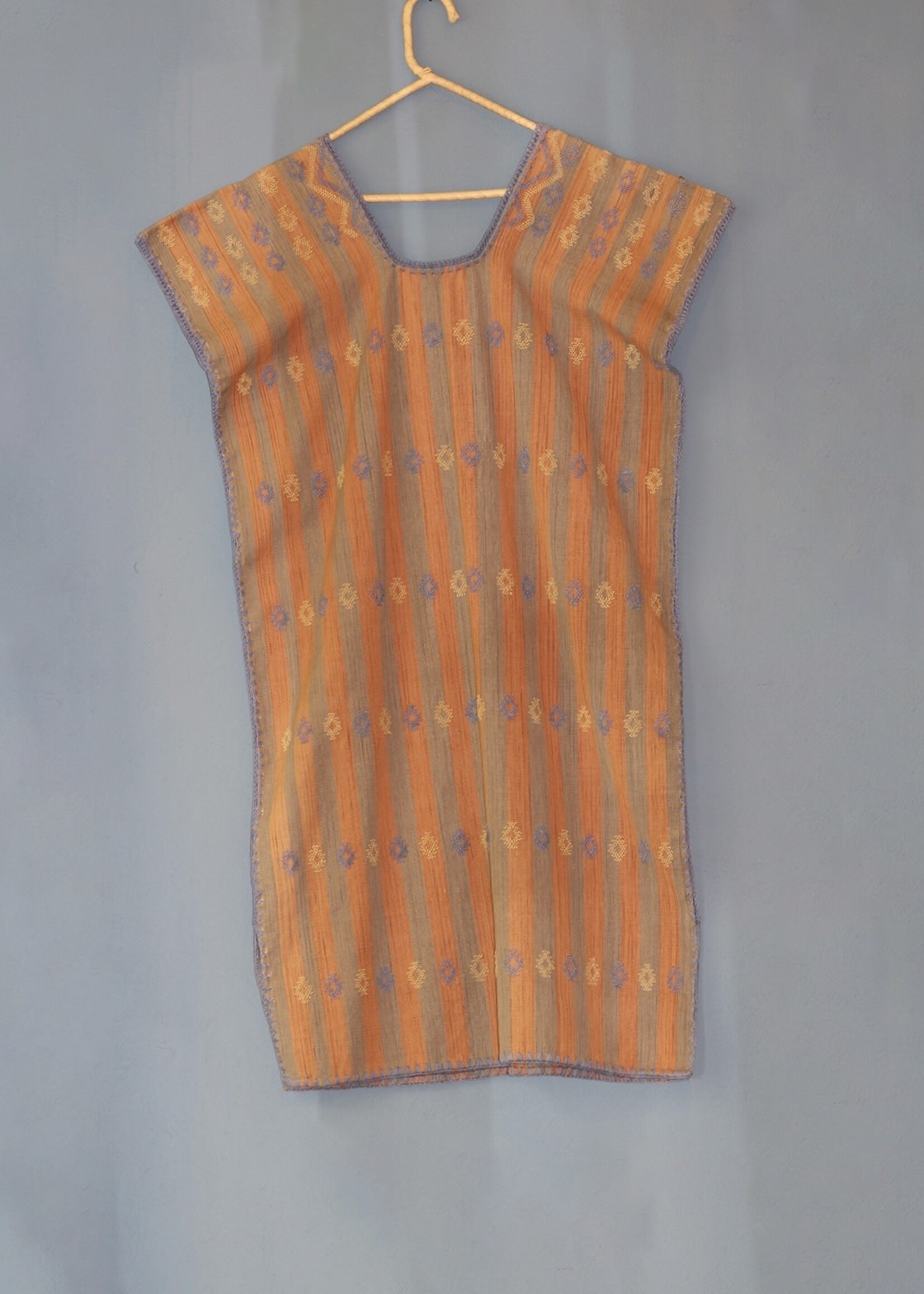 NATURAL DYED AND BROCADED HUIPIL