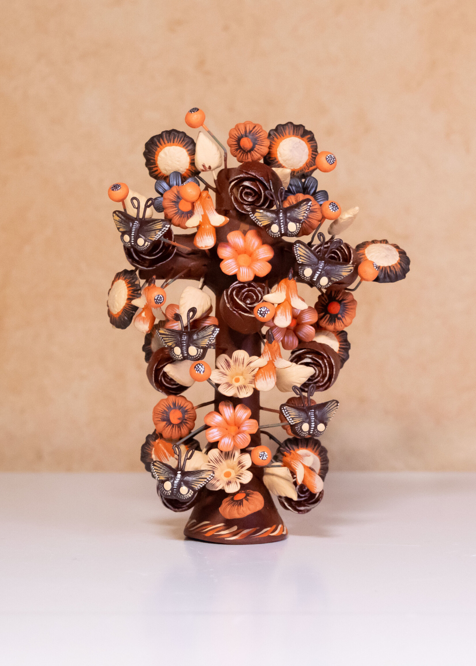 MONOCHROMATIC TREE OF LIFE