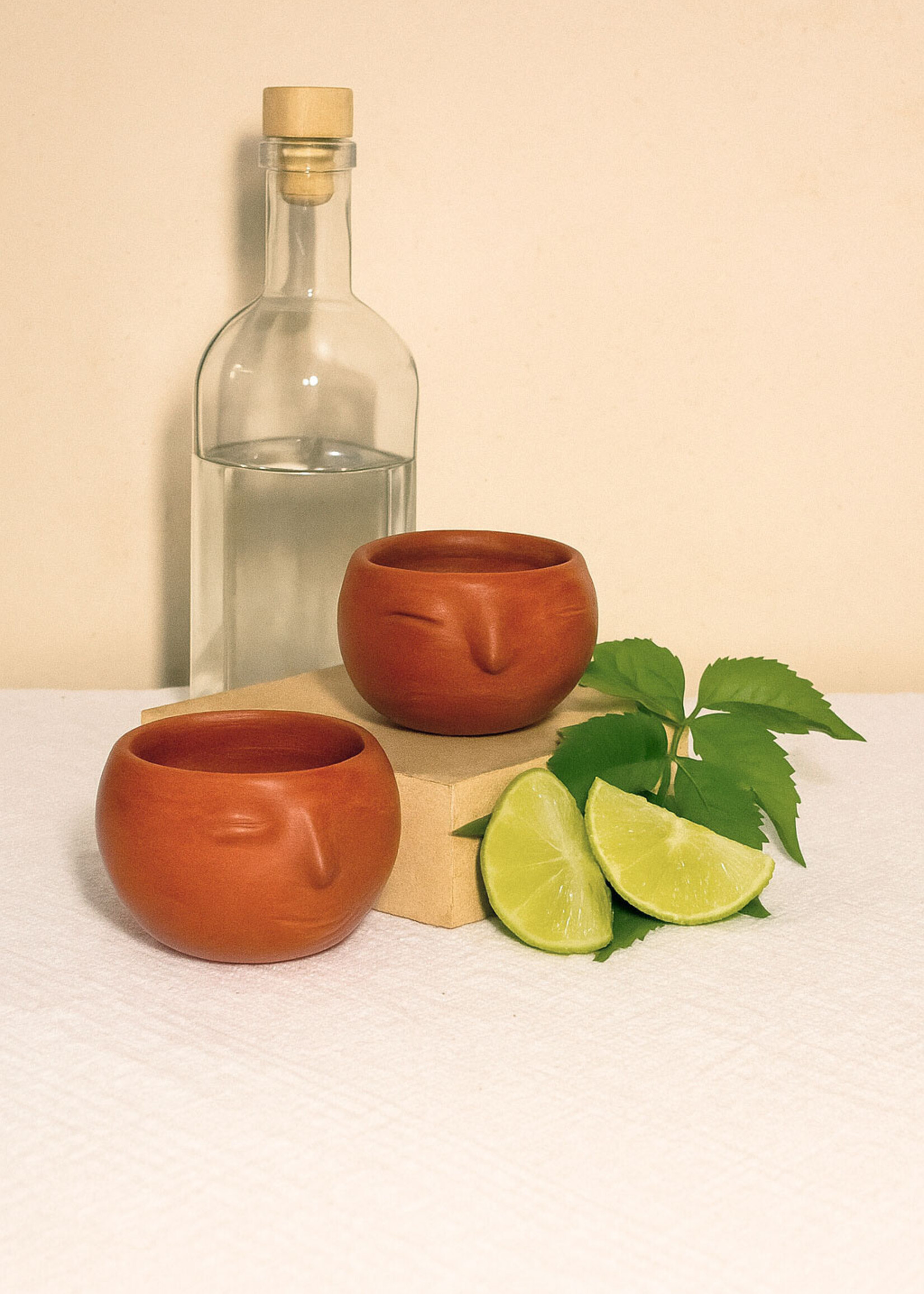 TEQUILERO COCO CON CARA BARRO ROJO