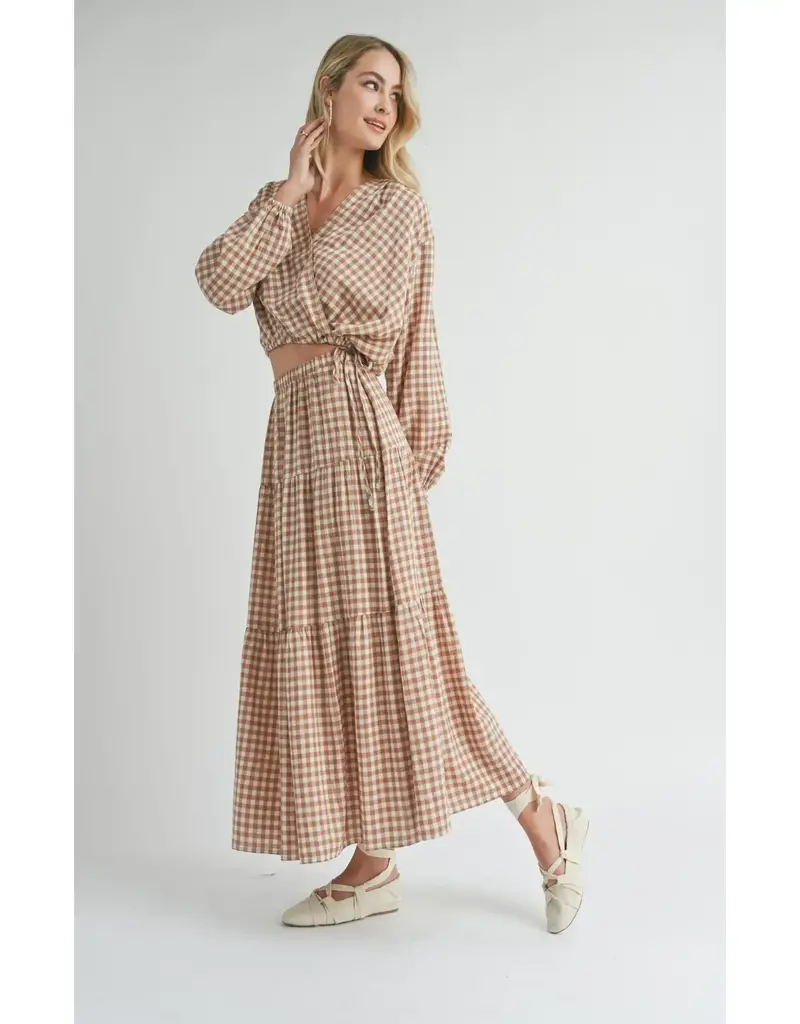 Sadie & Sage Souvenirs Surplice Top