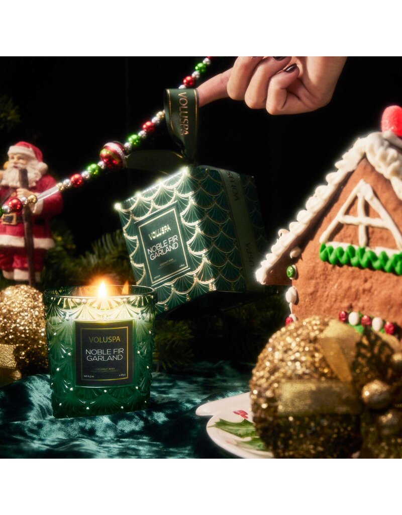 Voluspa 6.5 oz. Noble Fir Garland Classic