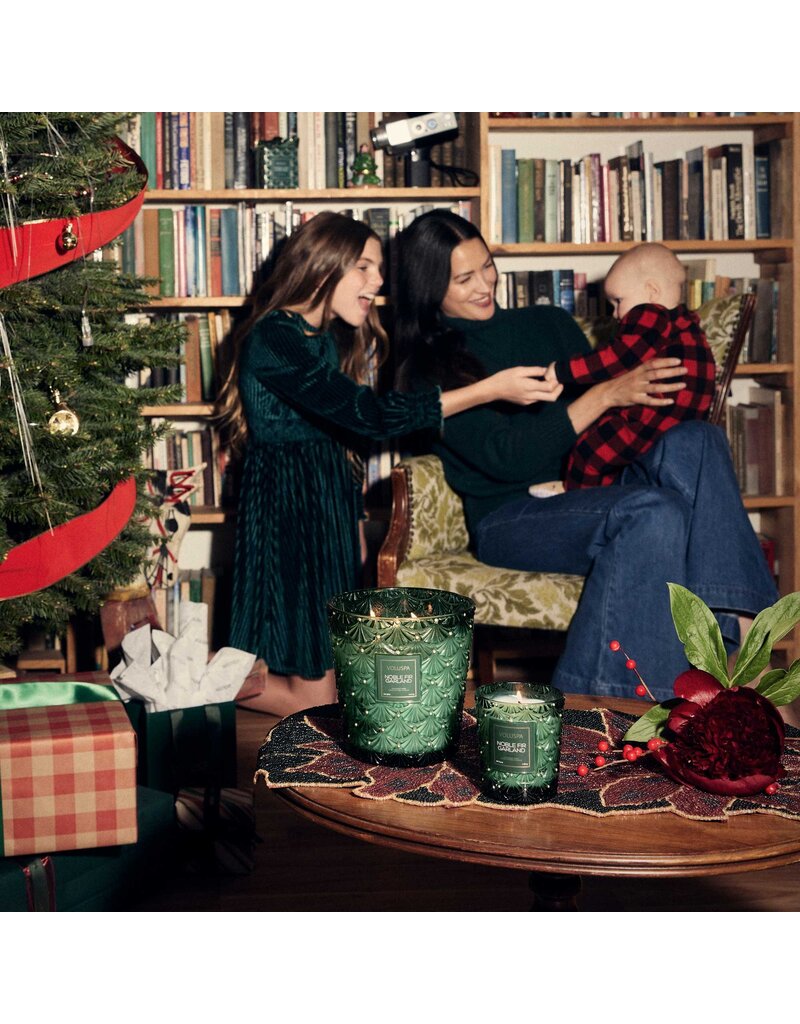 Voluspa 6.5 oz. Noble Fir Garland Classic