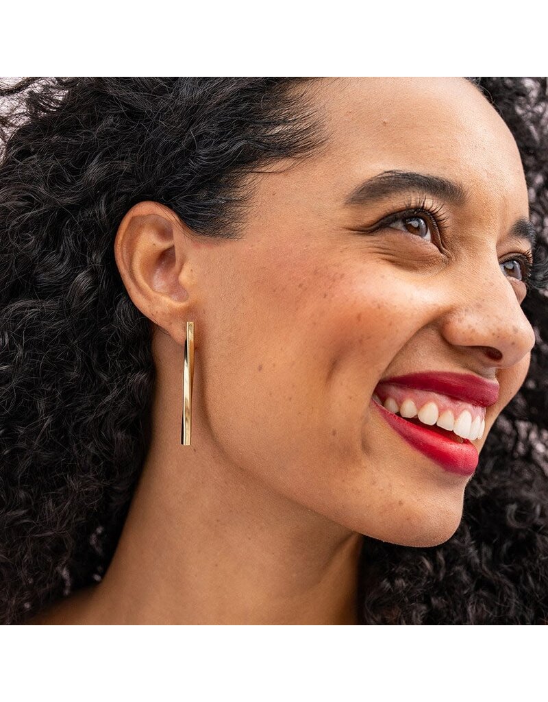 Ink + Alloy Millie Twisted Bar Earring