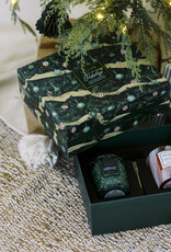 Voluspa Light up the Holidays Classic Duo with Wick Trimmer