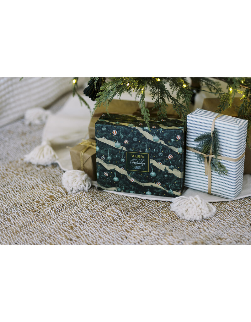 Voluspa Light up the Holidays Classic Duo with Wick Trimmer