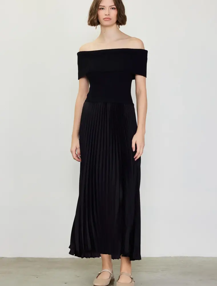 Skies are Blue Tessa Off The Shoulder Dress