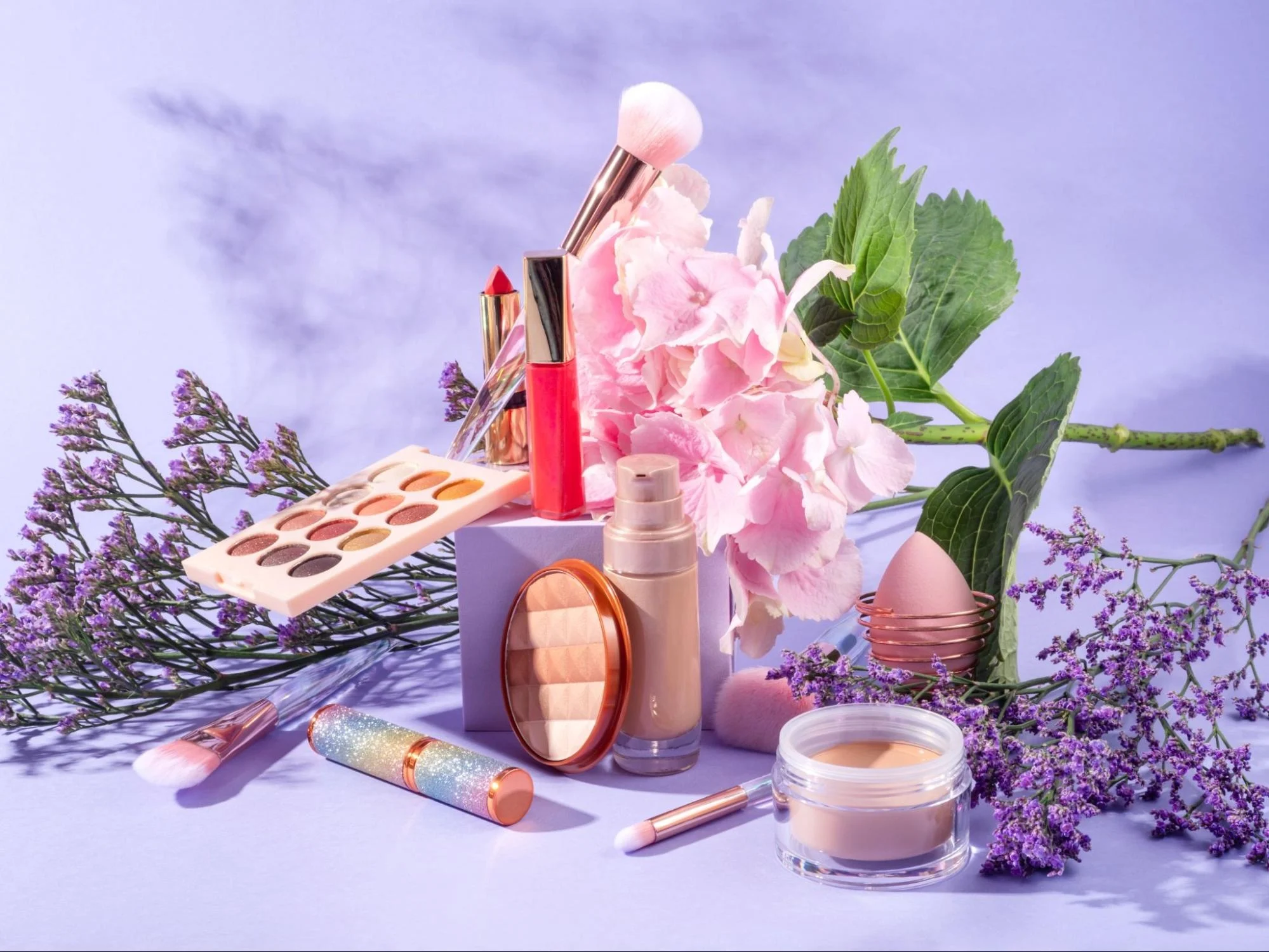 Trending Beauty Products: What’s Hot This Season?