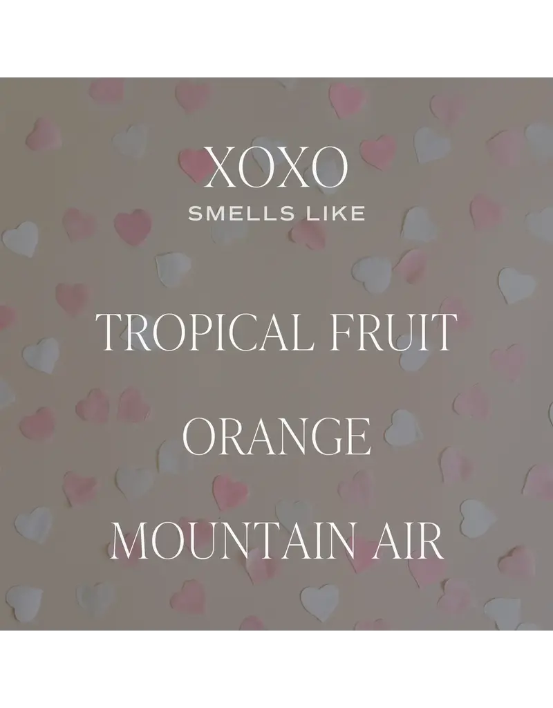 Sweet Water Decor XOXO 15 oz. Valentine's Day Candle