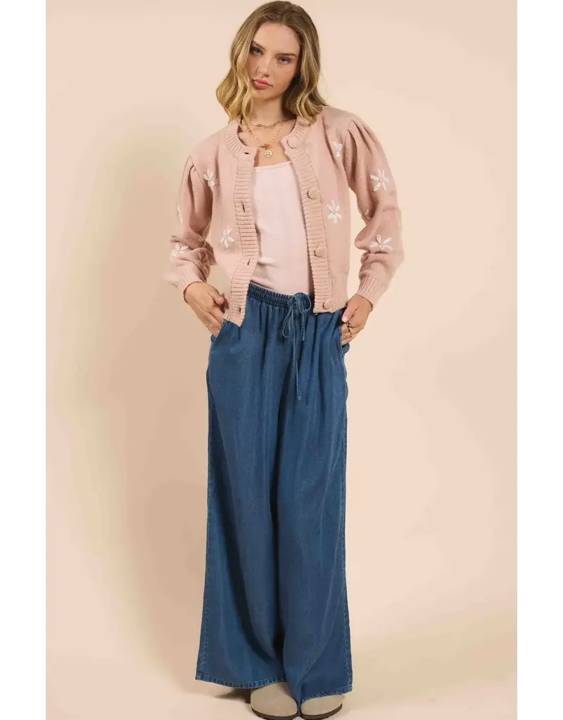Sadie & Sage Pretty Daisy Cardigan
