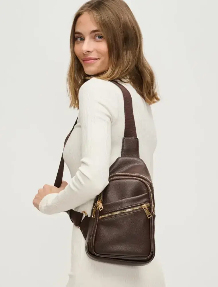 Urban Expressions Zephyr Sling Bag (chocolate)