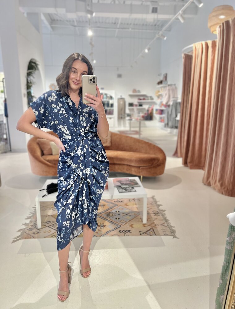 福告幻獣 差し入れる 無垢くん