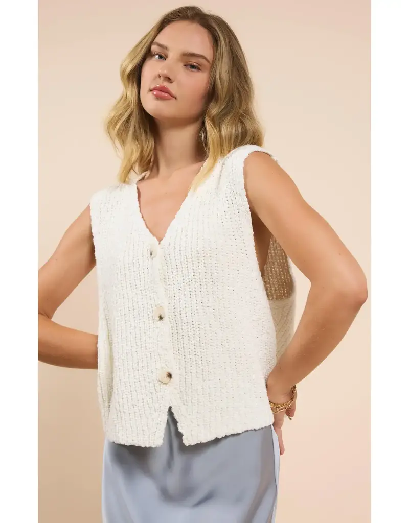 Sadie & Sage Arlo Cardi Button Vest