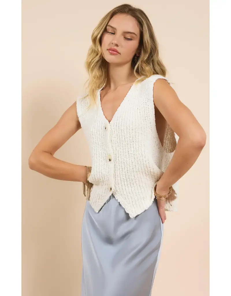Sadie & Sage Arlo Cardi Button Vest