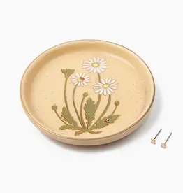 Scout Curated Wears Jewelry Dish & Stud Earrings Set - Daisy/Vanilla