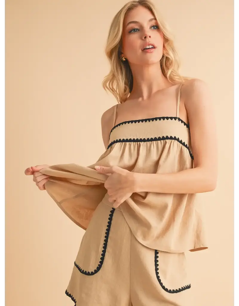 AEMI + CO Tacie Rickrack Trim Shorts