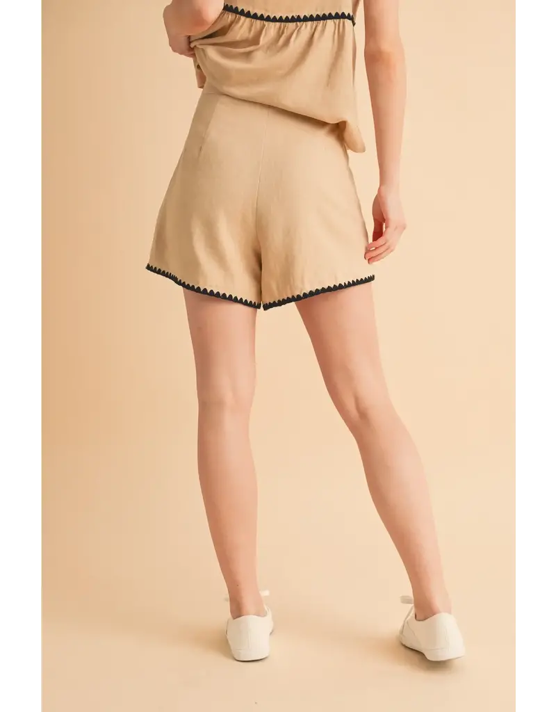 AEMI + CO Tacie Rickrack Trim Shorts