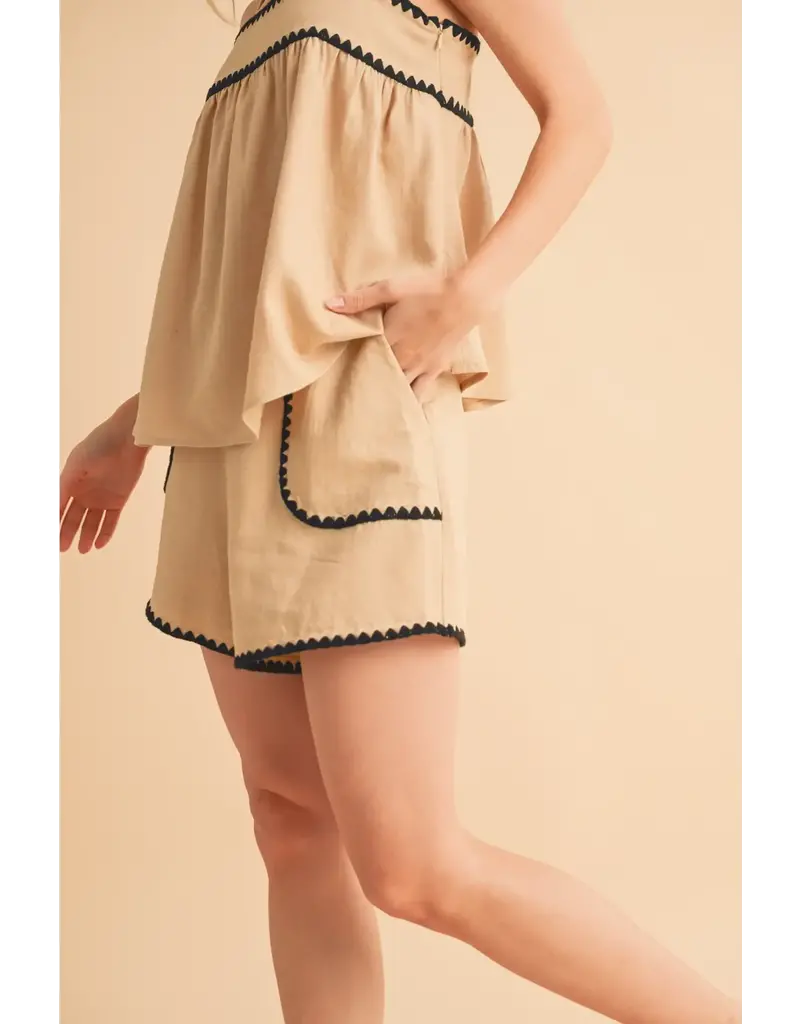 AEMI + CO Tacie Rickrack Trim Shorts